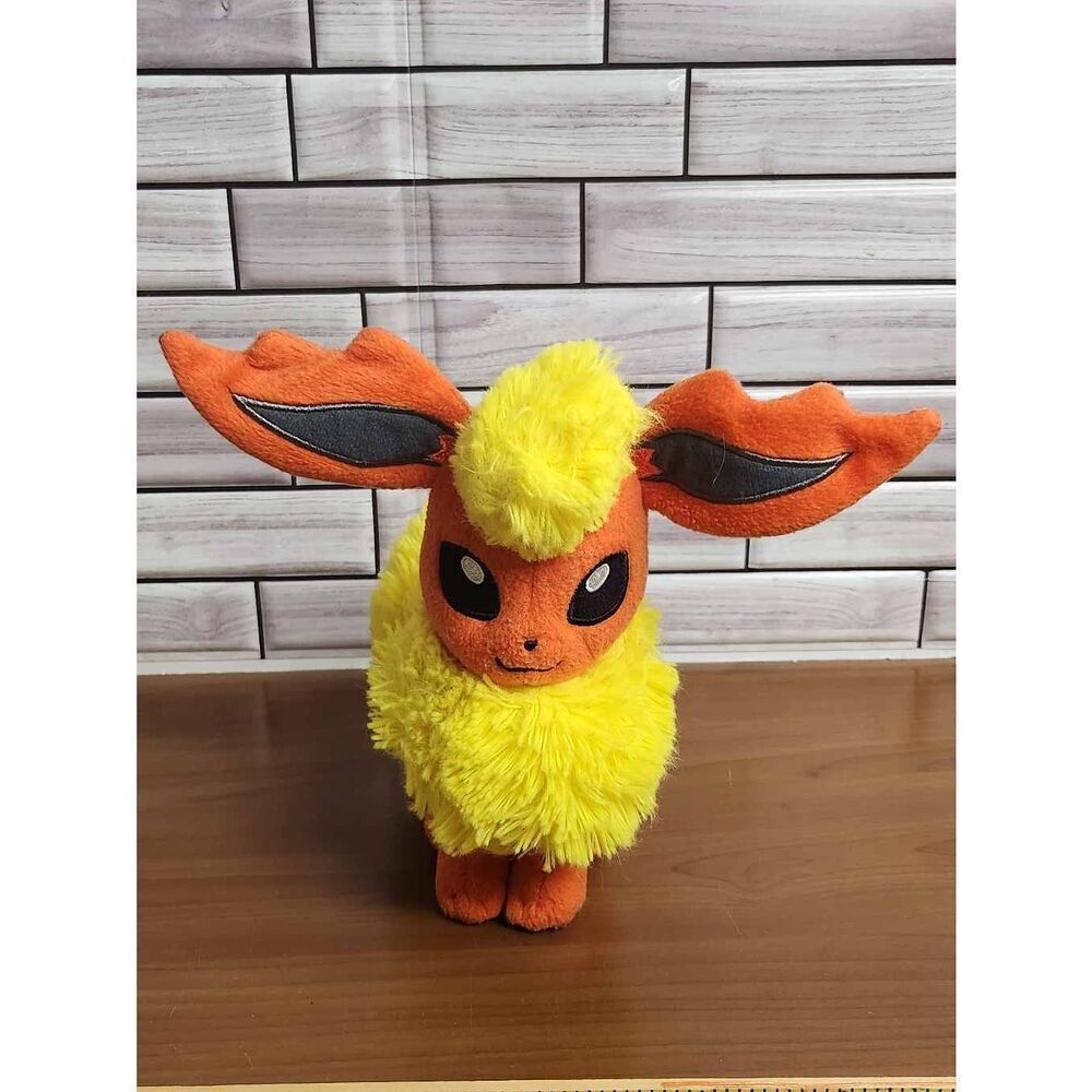 Flareon Pokémon Tomy Plush #A62